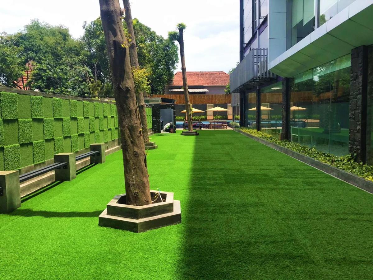 Yasmin Hotel Karawaci Tangerang Exterior photo